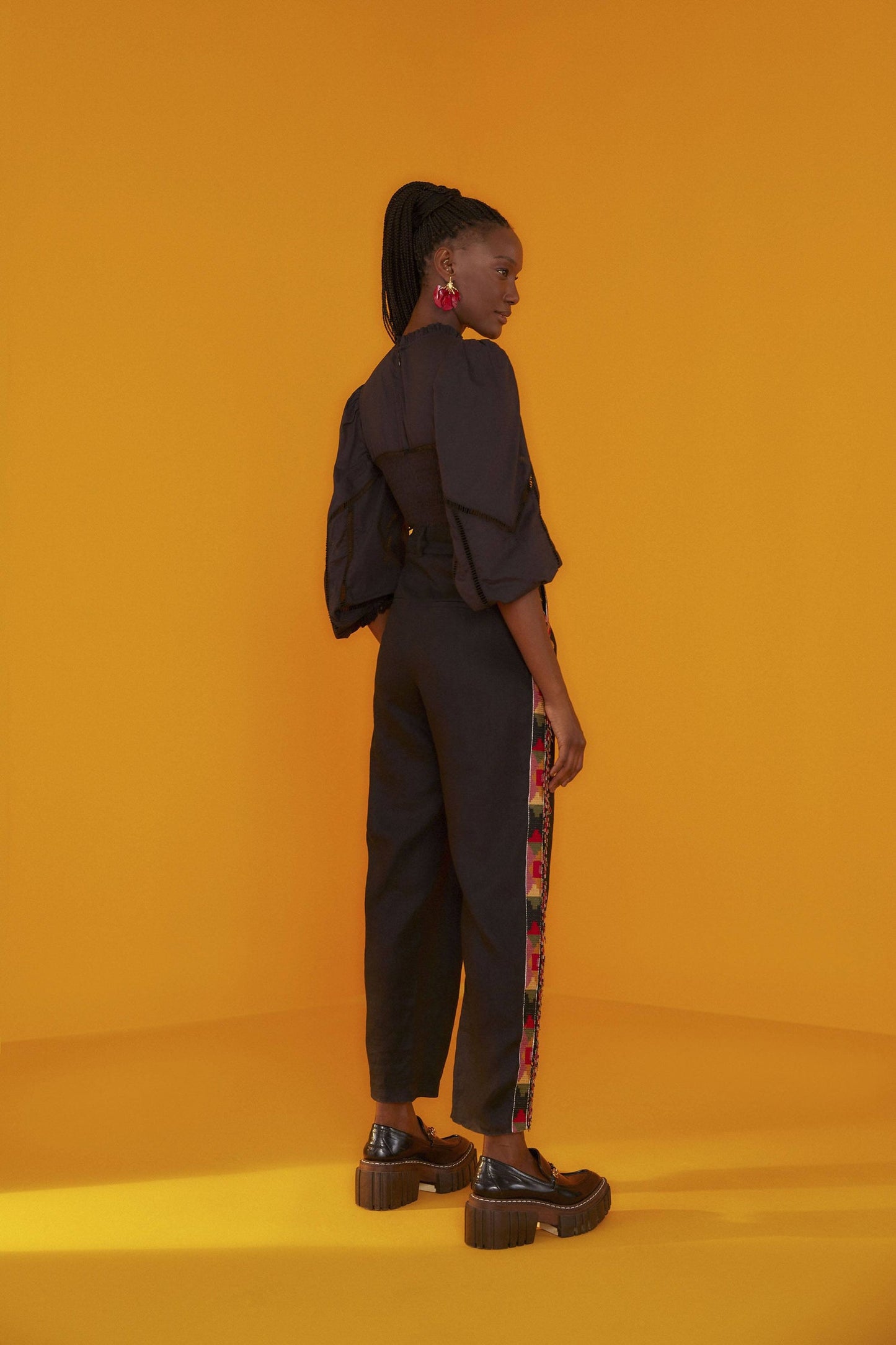 Pants Black Carrot