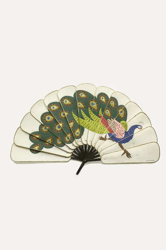 Abanico Peacock Fanned