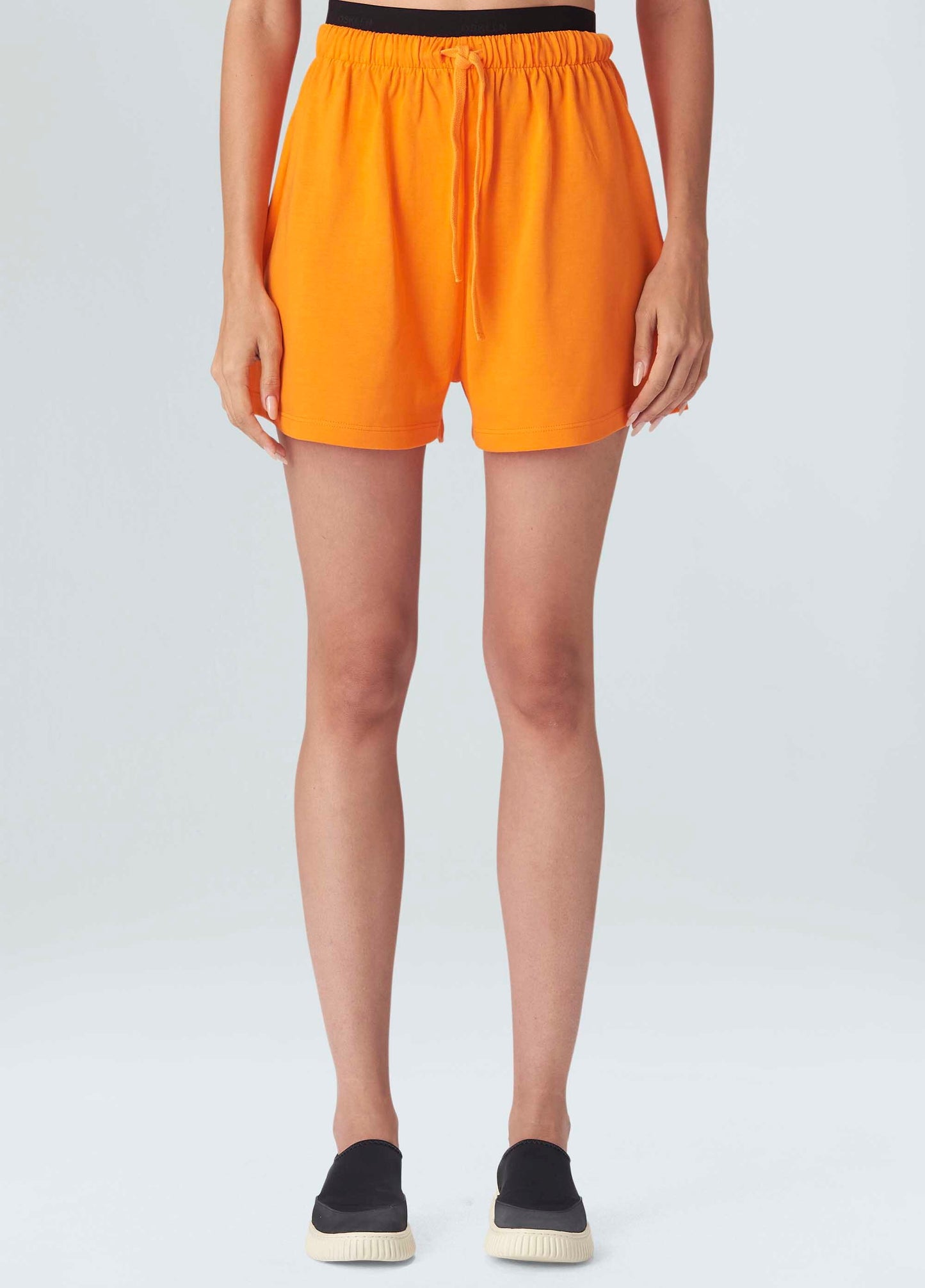 Shorts surfing